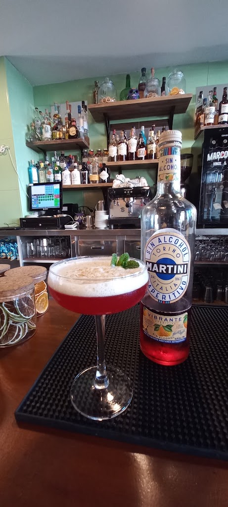 Asudio Bar — Martini