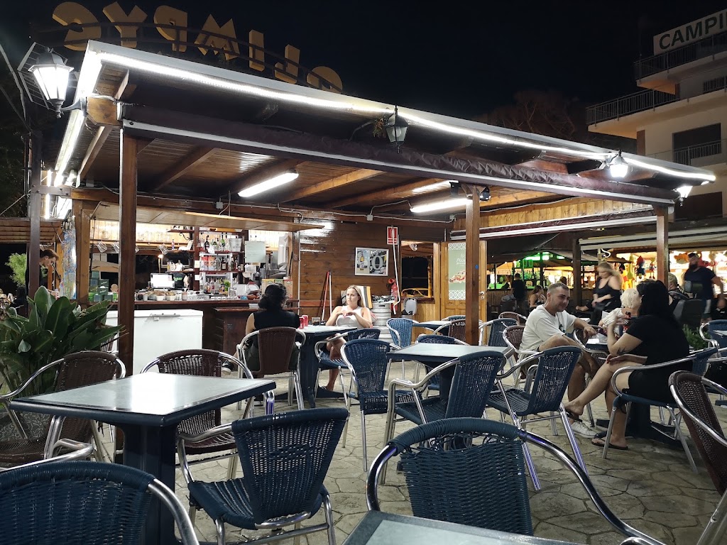 Calypso Cocktail Restaurant — Ambiente