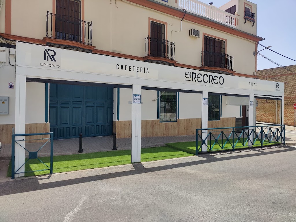 eL RECREO Cafeteria & Copas