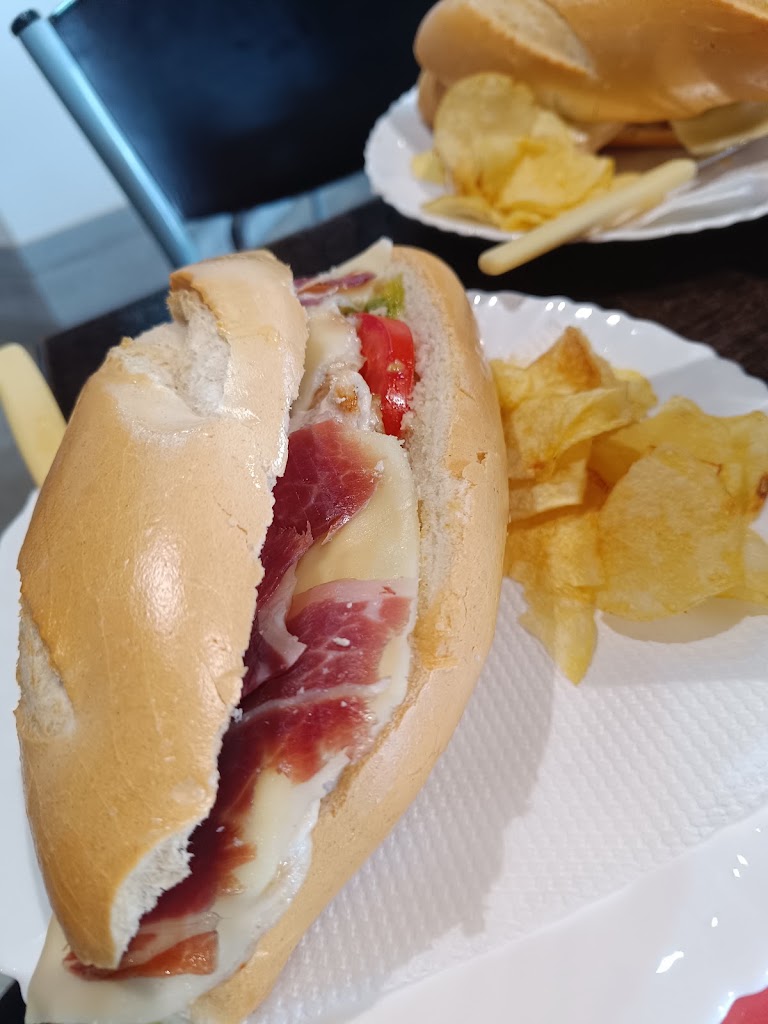 Bar Cafeteria Punto de Encuentro — Papas fritas