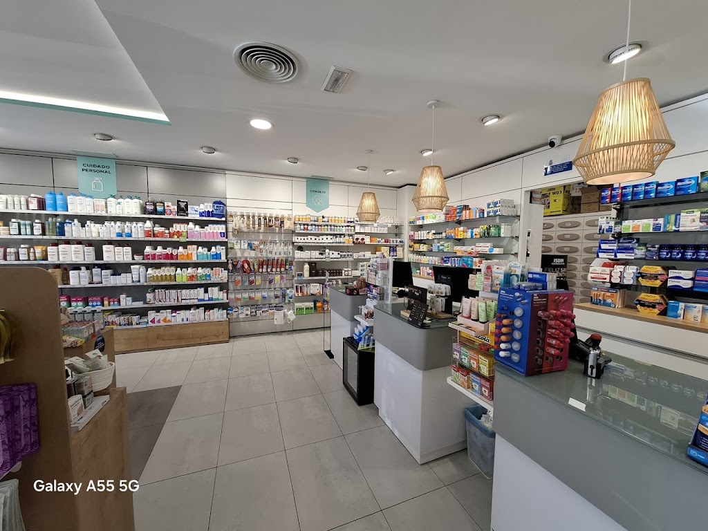 Farmacia Diana Lda. Maria Elena Paniza Llanos — Del propietario