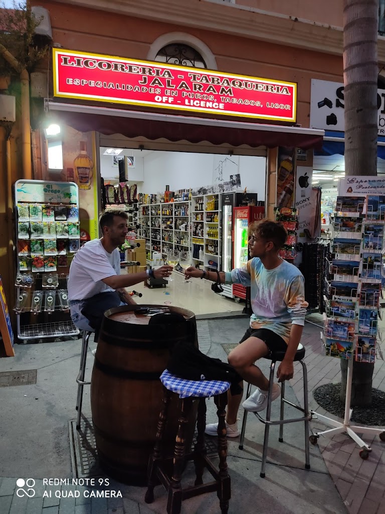 Licoreria tabaqueria Jalaram