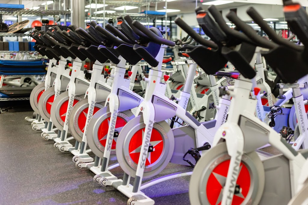  Downtown Fitness on West Lindsey