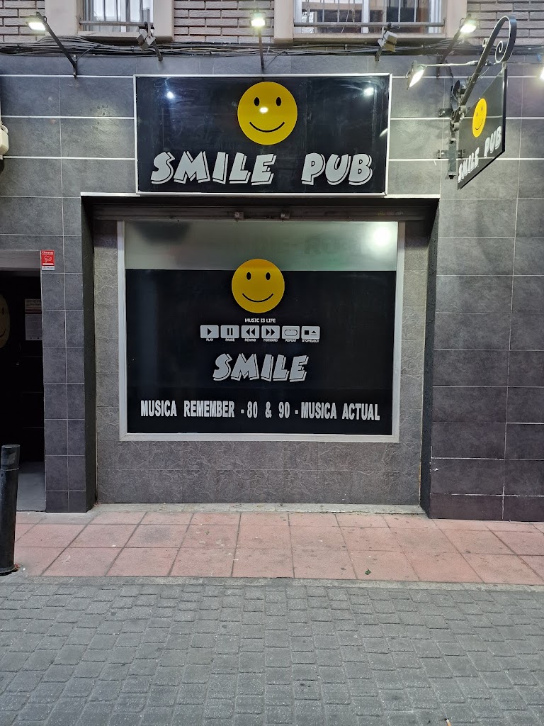 Smile pub