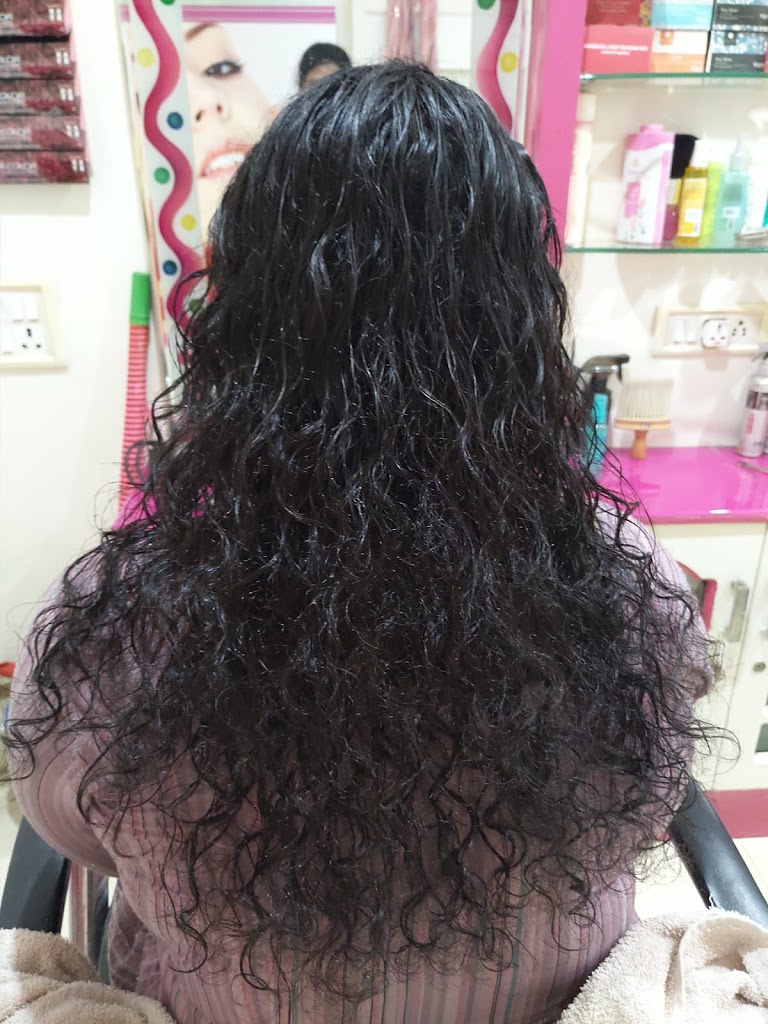 Pinky Ladies Beauty Parlour