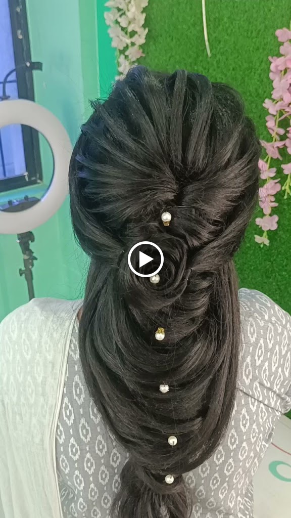 New Smith Beauty Parlour