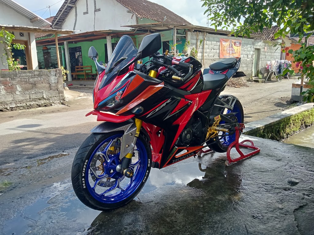 WHYPAINT_ Bengkel Cat Velg & Body Motor