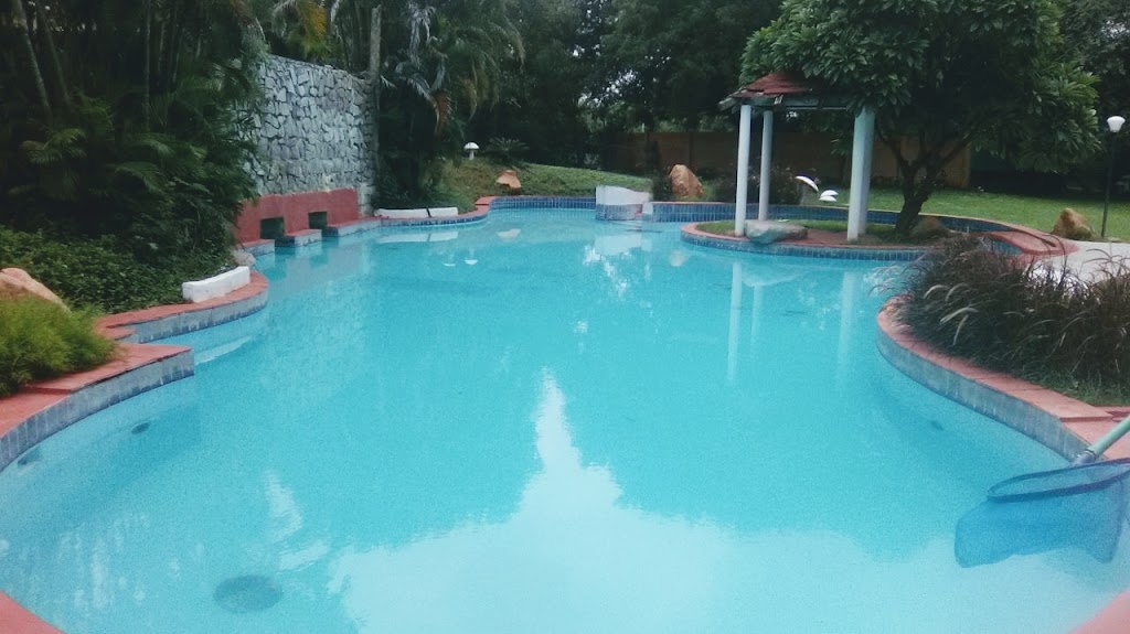 Jolly Woods Resorts