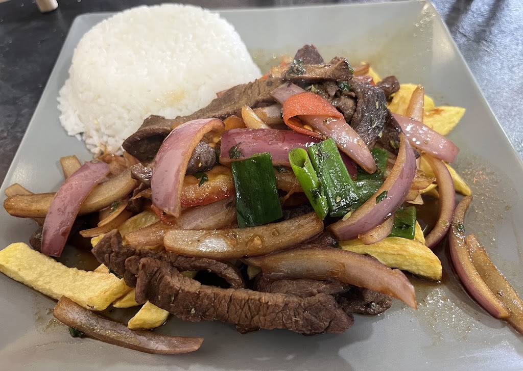 Arequipa Comida Peruana — Comida y bebida