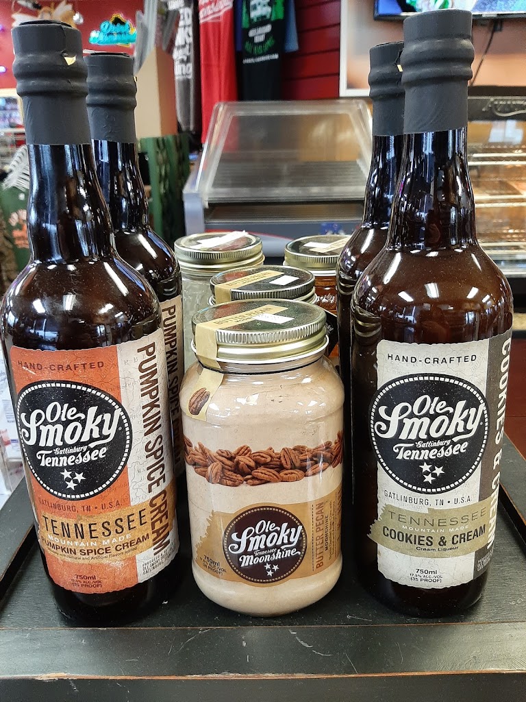  Addison Station Mobil & Cafe