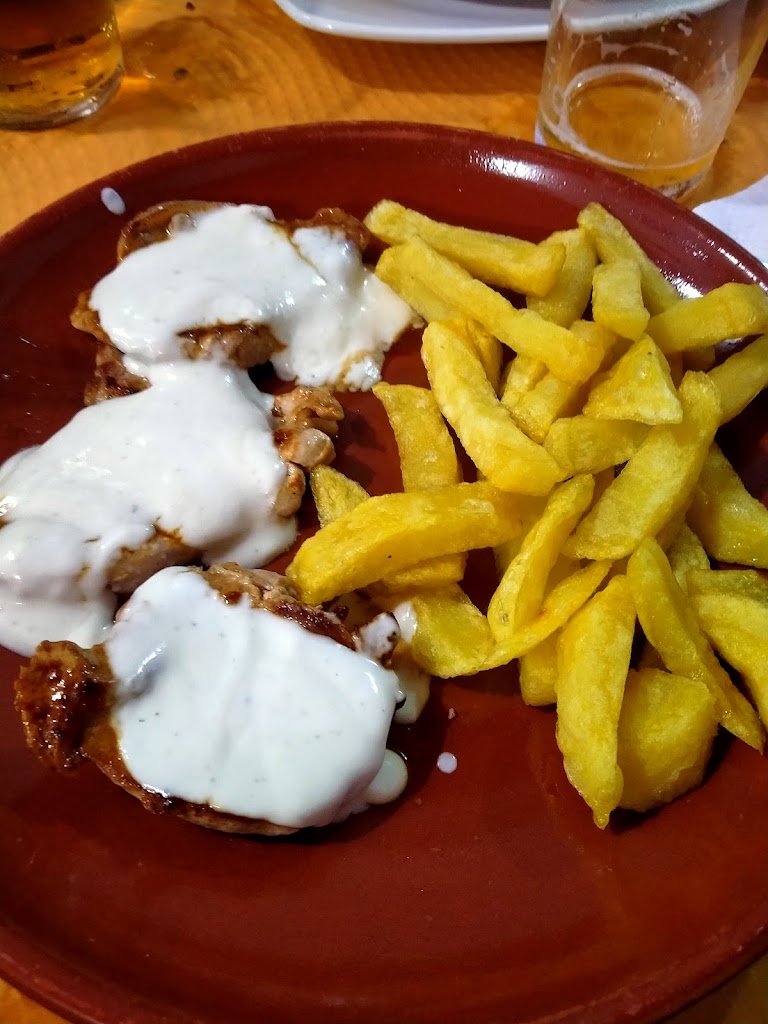 MESON ANTONIO — Papas fritas