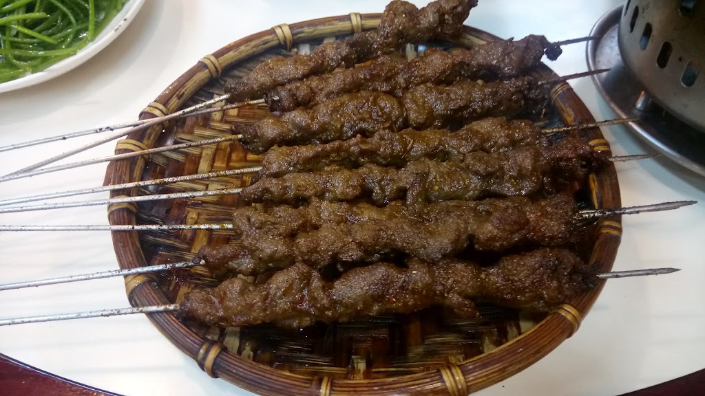 金麥子 酸菜白肉鍋 的照片