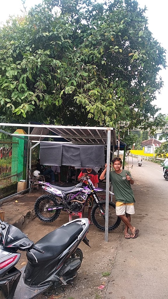 BENGKEL BOOMBER SULTAN UYA