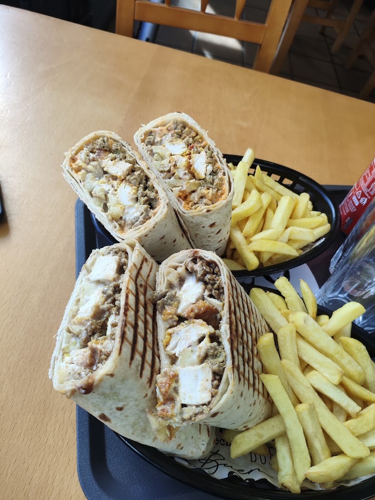 Restaurante Tacos Bili — Comida y bebida