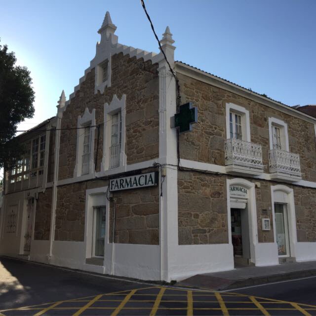 Farmacia Lourdes Castelao Sola