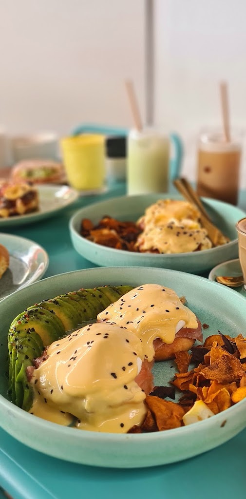 Caffe Latte | Brunch & Coffee — Comida y bebida