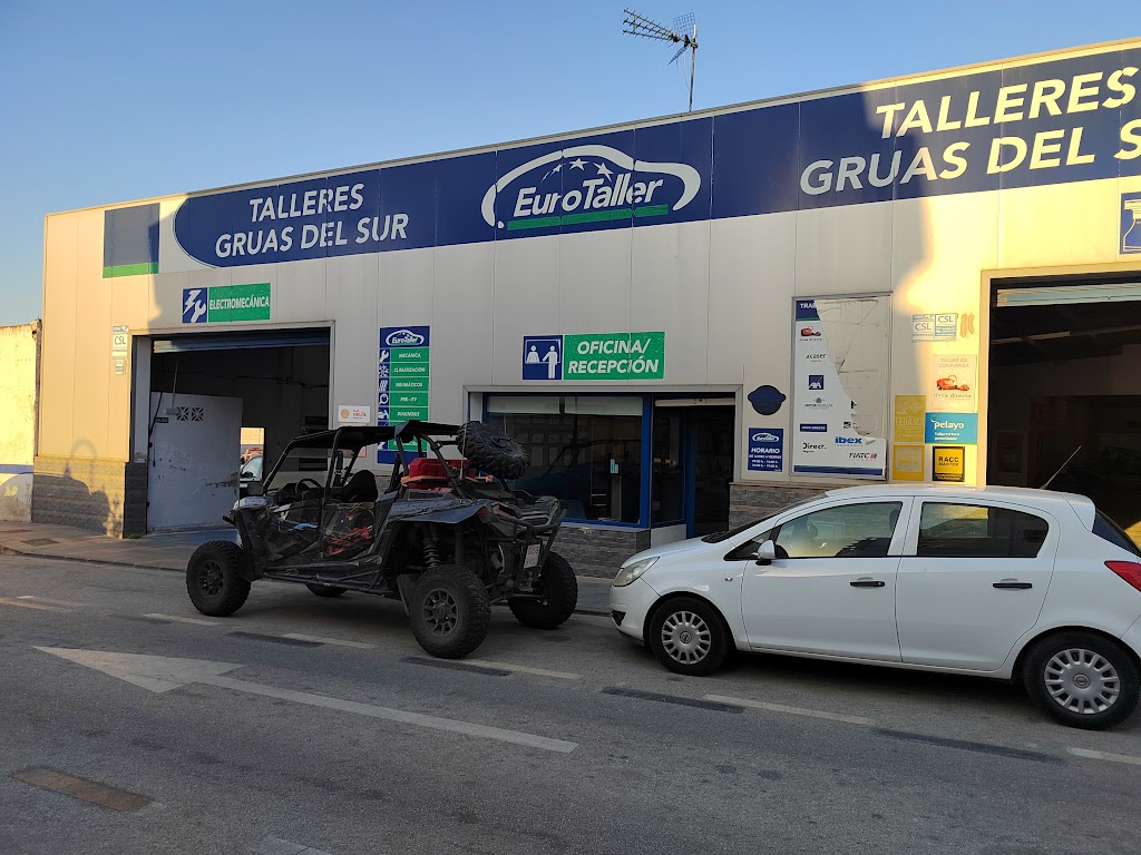 Talleres Gruas del Sur — Exterior