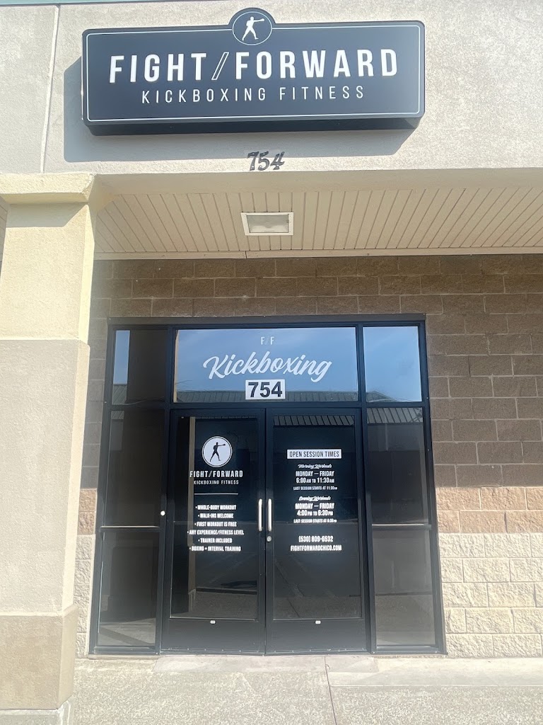  Fight Forward Kickboxing Fitness