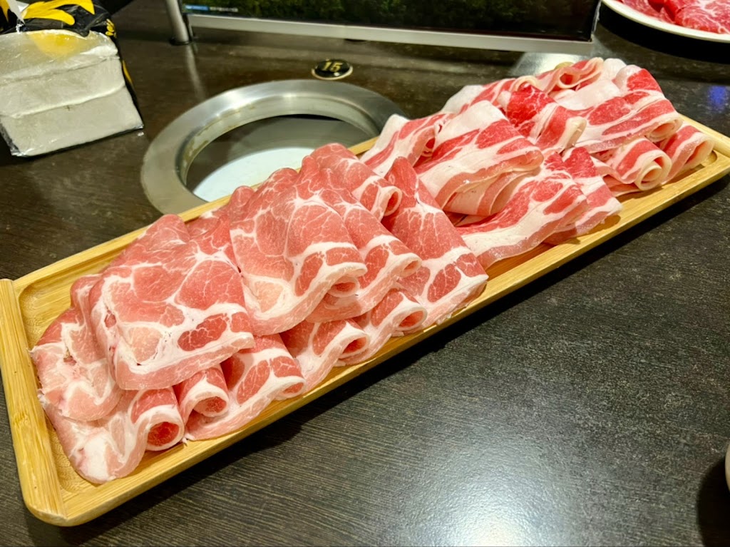 錢都日式涮涮鍋-蘆洲中山店 CHIEN TU HOT POT 的照片