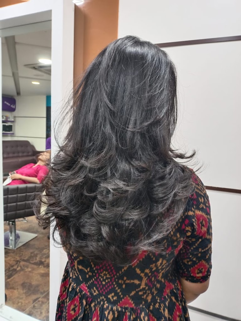 Naturals Salon And Bridal Studio Chokikulam Madurai