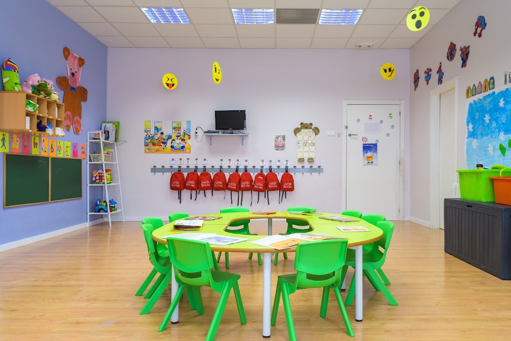 La Caseta de Colors | Centro Educacion Infantil | Pucol — Escuela