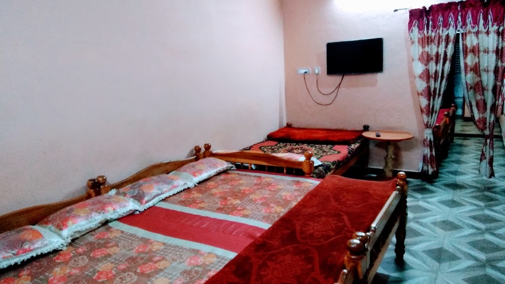 Mani S Home Stay