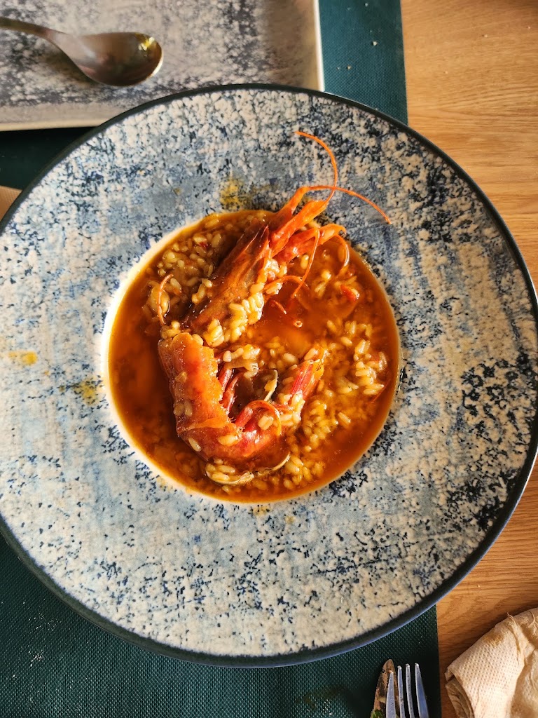 RESTAURANTE RASCON — Comida y bebida