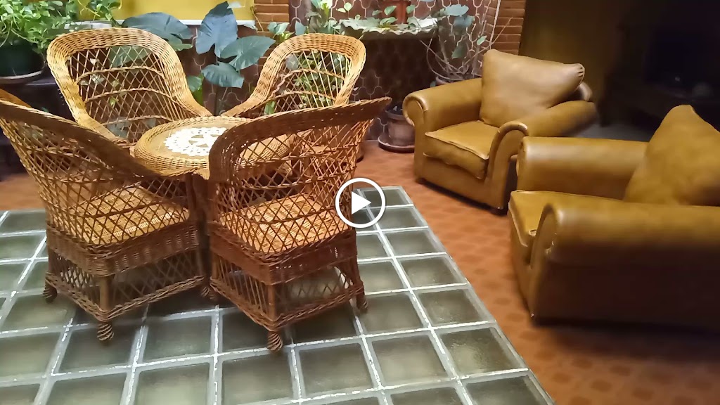Hotel-Meson El Numero Uno — Videos