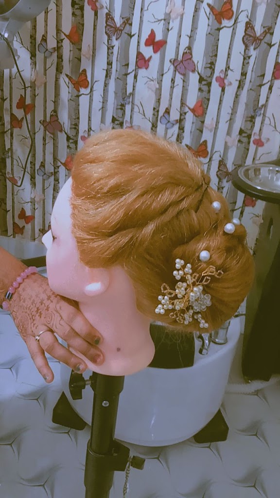 Wow Beauty Salon Only Ladies