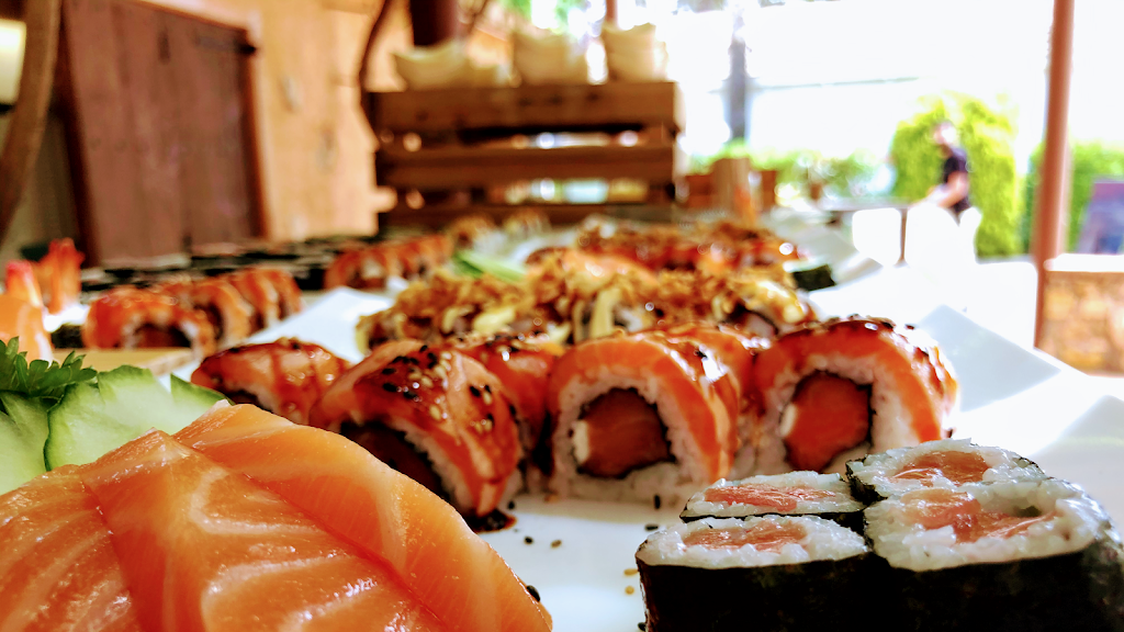 Ohashi sushi — Comida y bebida