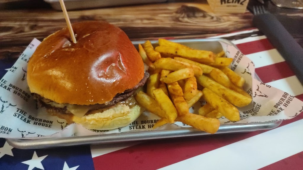The Bourbon Cafe — Mas recientes