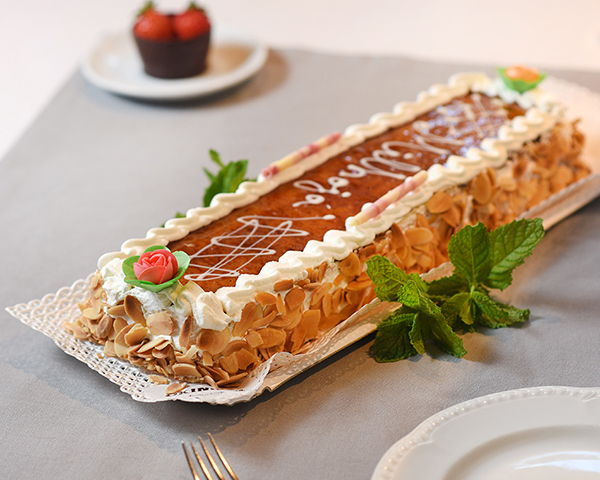 Pasteleria Okinder — Del propietario