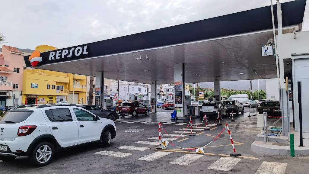 Estacion de Servicio Repsol — Estacion de servicio