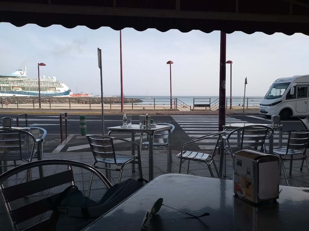 Bar La Avutarda — Ambiente