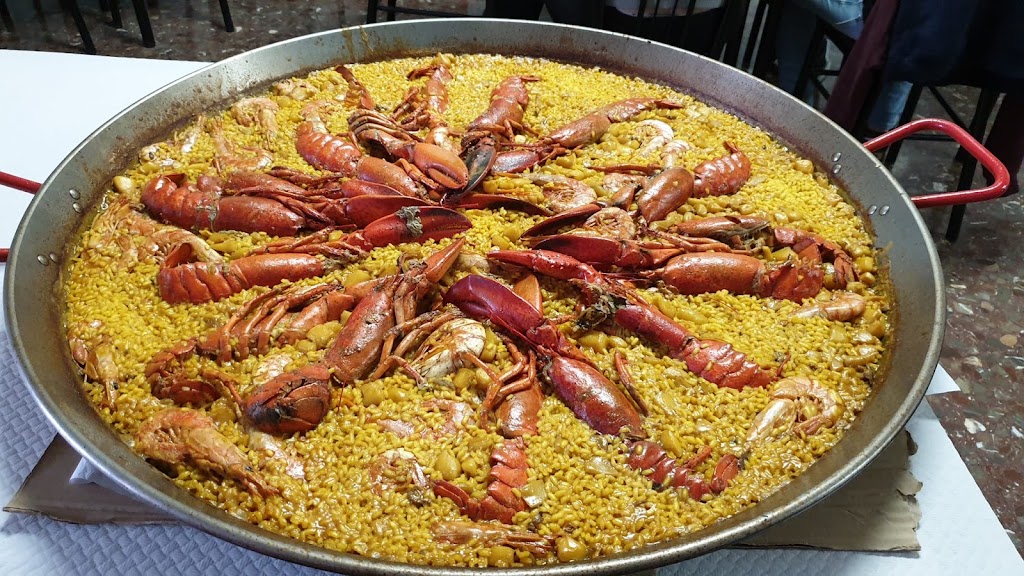 Bar Abel — Comida y bebida