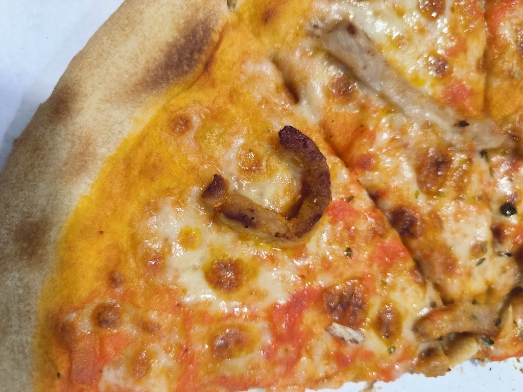Pizzeria Sole Mio — Pizza