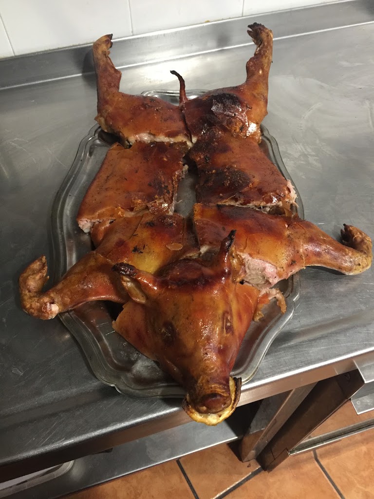 Taberna los pinos — Lechon