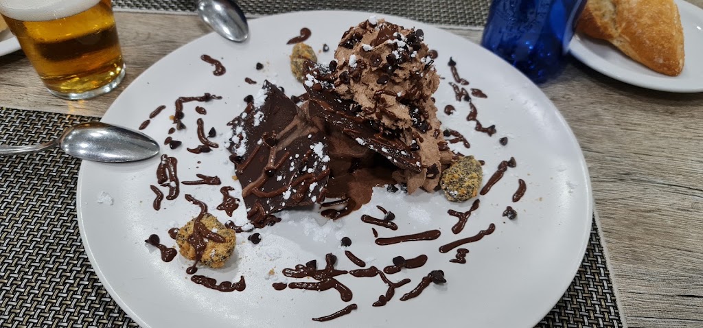 Restaurante Carpanta — Comida y bebida