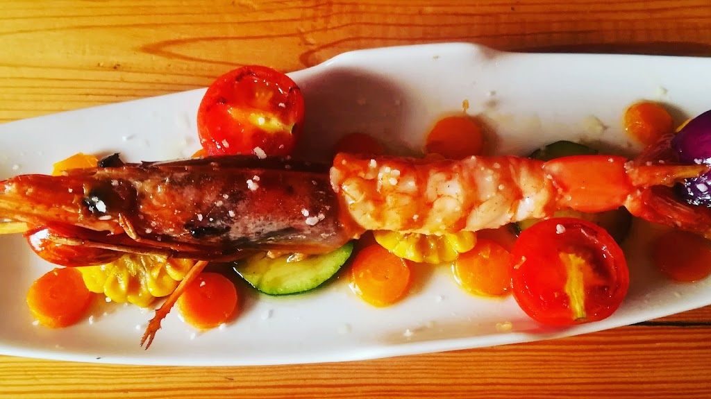 Taberna La Strazza — Comida y bebida