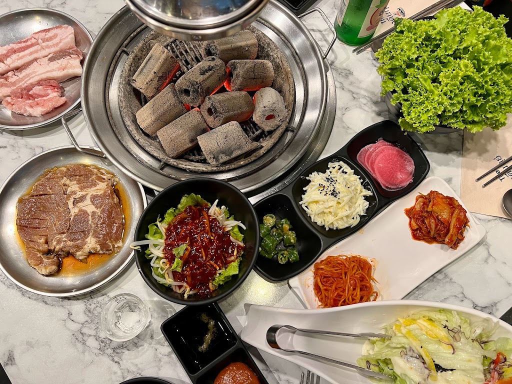 รูปภาพของ The Tongkeun-Gui Korean BBQ