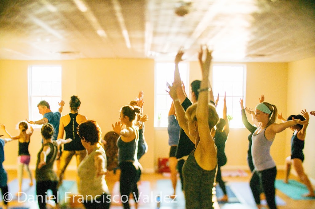  Jala Studio Yoga & Art