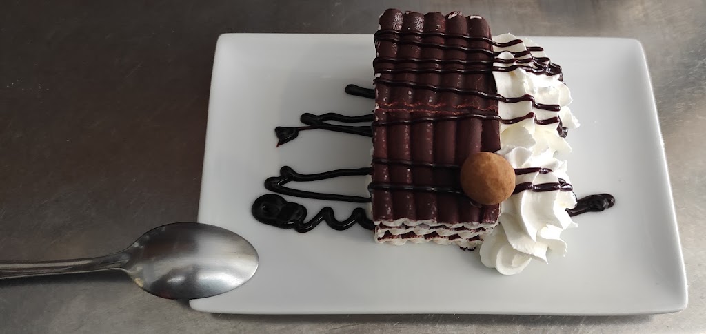 Oh Mallork Bar De Tapas — Comida y bebida