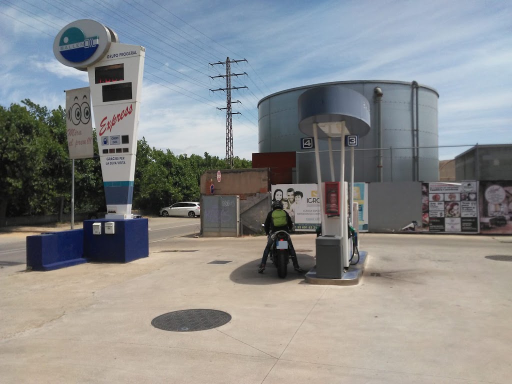 Ballenoil Cerdanyola del Valles — Del propietario