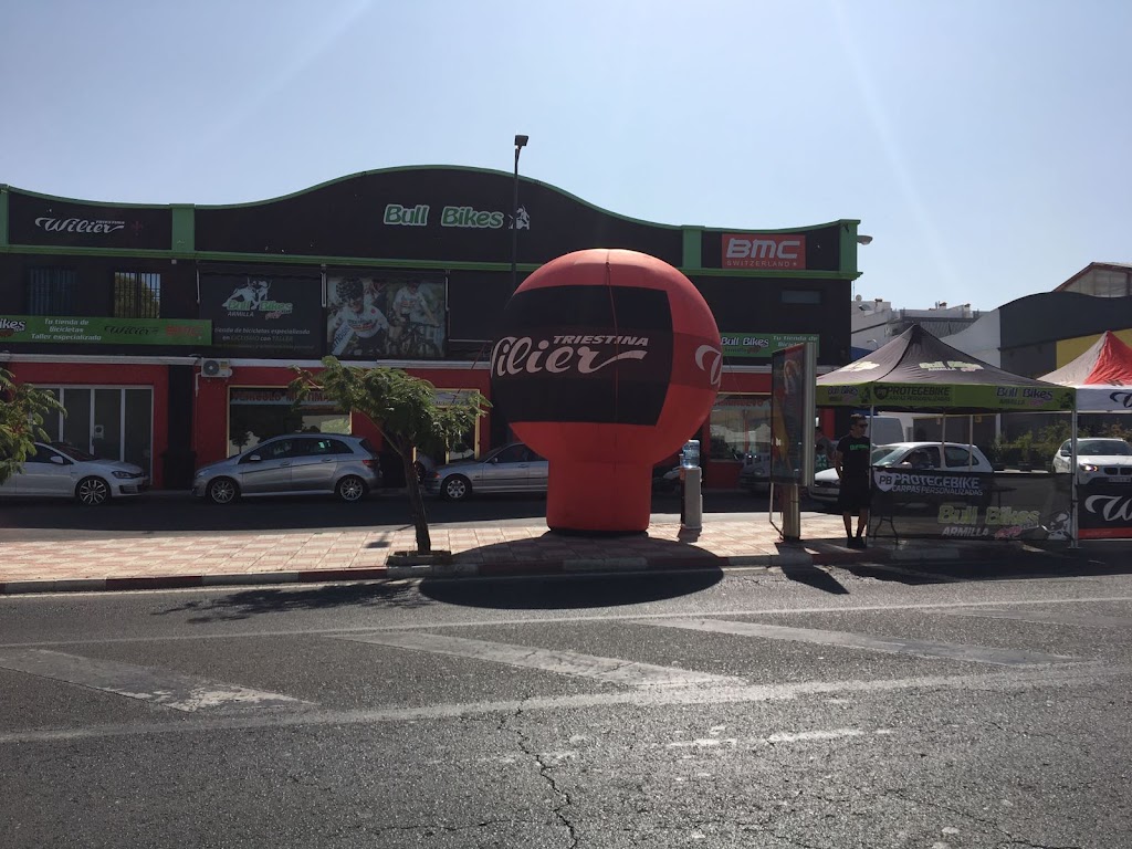 Bull Bikes Granada - Taller y Tienda de Bicicletas y Patinetes en Armilla