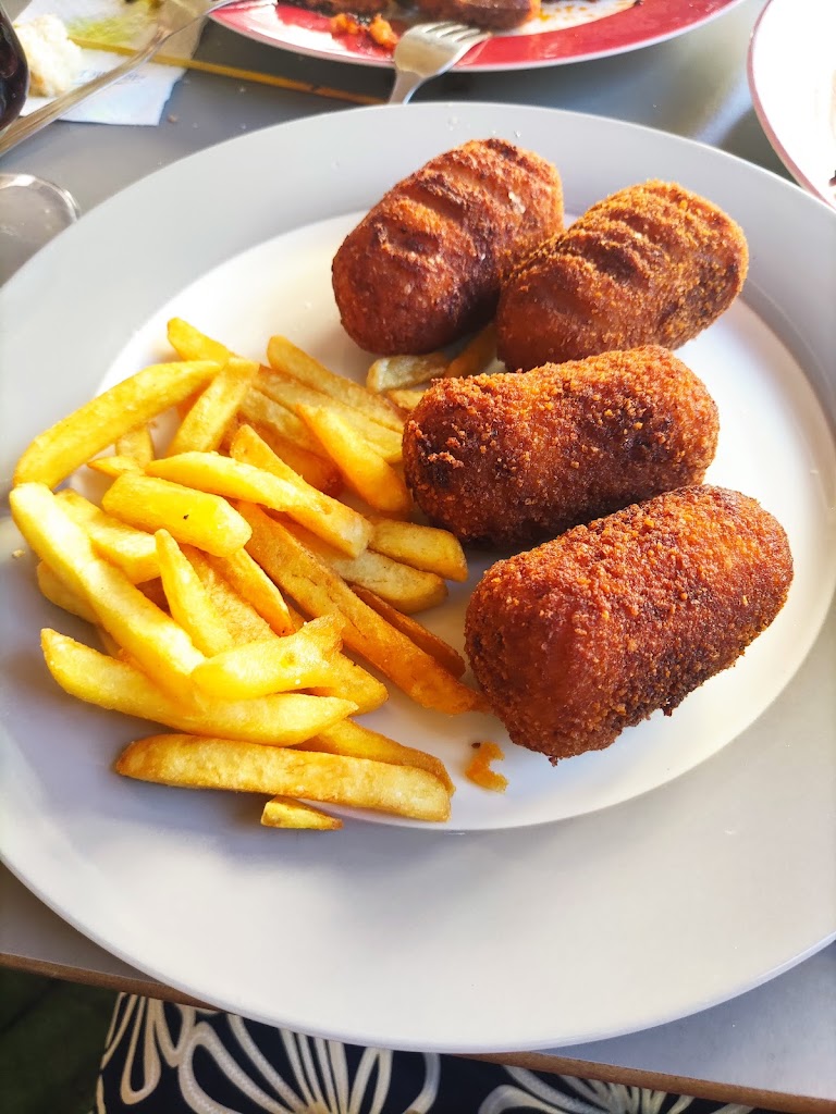 Cerveceria Jamoneria El Secadero — Papas fritas