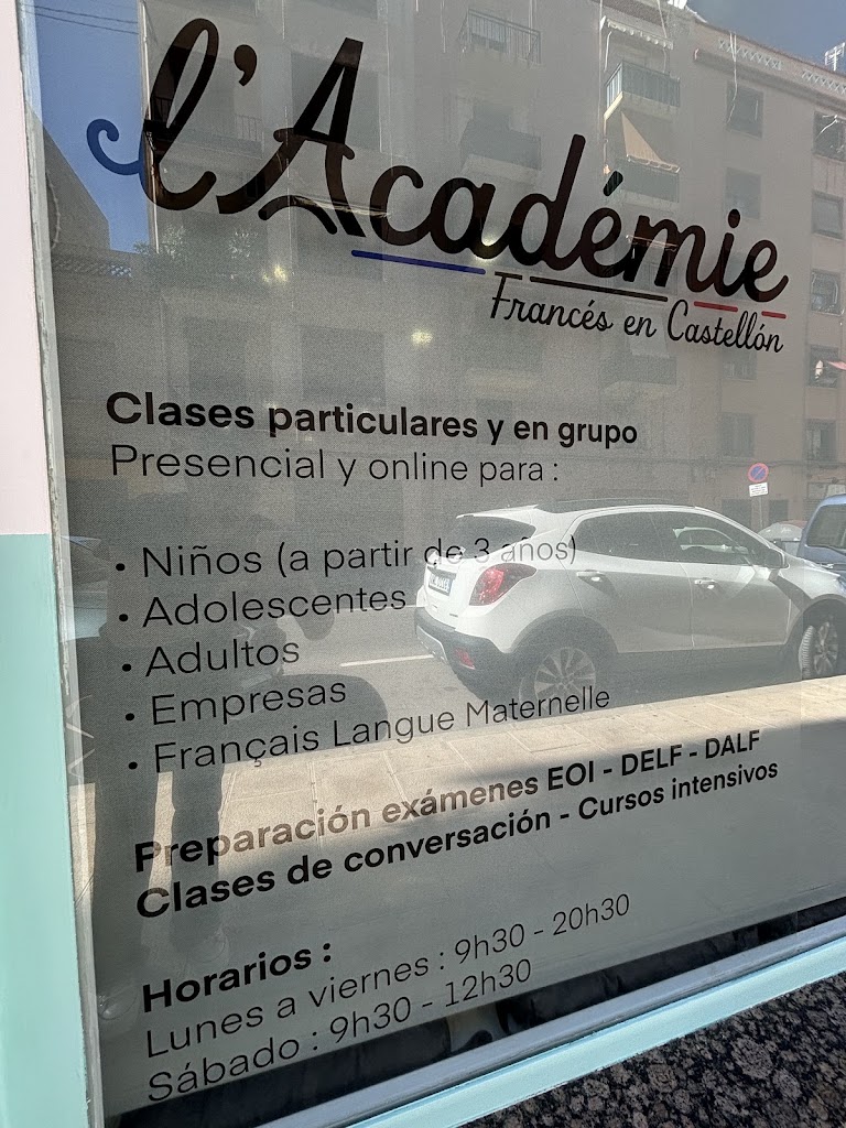 L'Academie - Frances en Castellon — Edificio