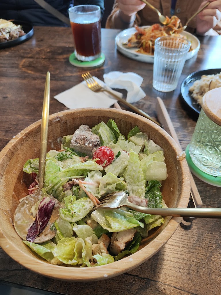 紅磚園邸（車子勿入巷內，請停八德街上） 的照片