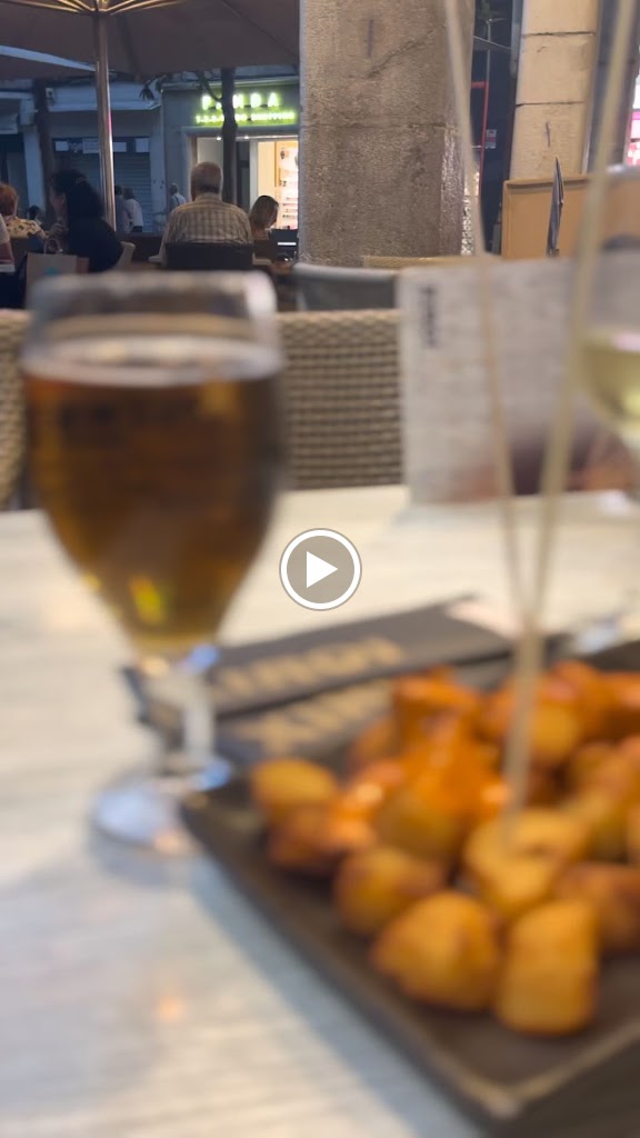 Cafeteria Xiroi — Videos