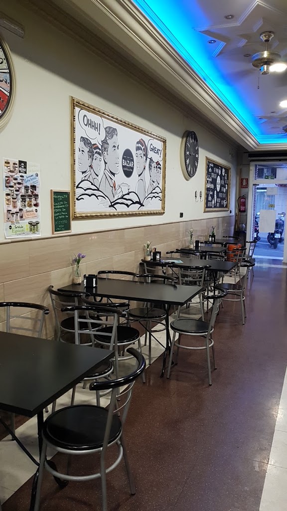 Cafeteria La Oficina — Ambiente