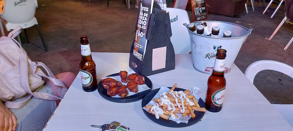 La Ramona - Collado Villalba — Comida y bebida